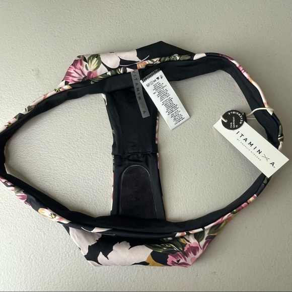 VITAMIN A NWT CAPRI CAP SLEEVE BIKINI TOP AND ROSIE CHEEKY SWIMSUIT BLACK PINK L - Picture 14 of 16
